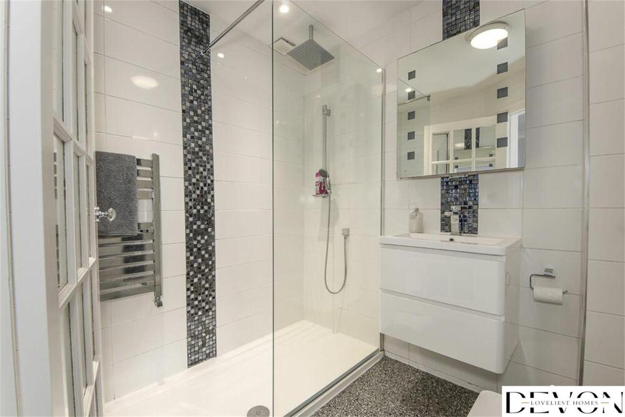 Loveliest Homes Paignton - Casa Marina - 3 Bed, 2 Bathroom House, Balcony, Parking Exterior foto